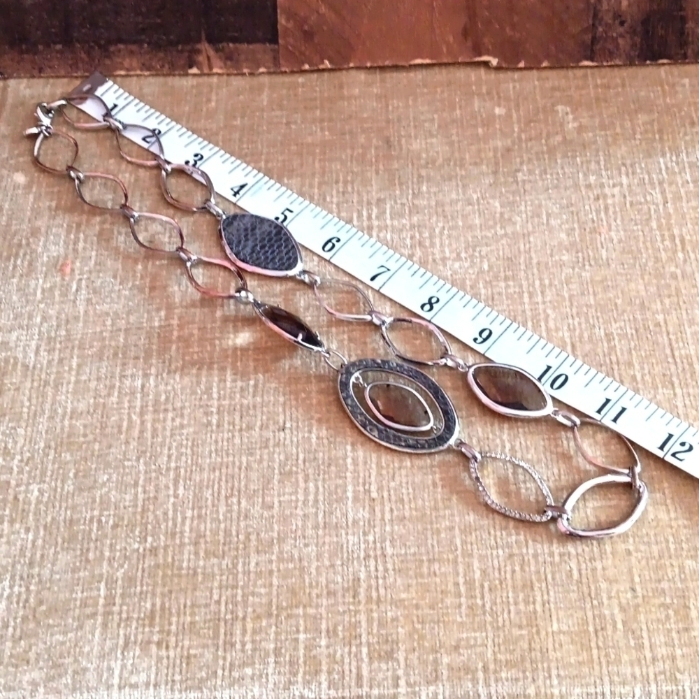 AK Silver Tone Large Chunky Link Necklace - Picture 8 of 9